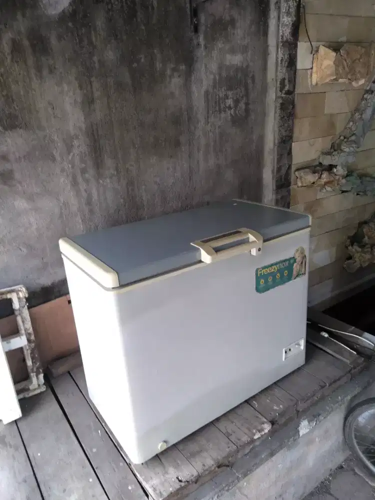 Freezer Modena 200 L