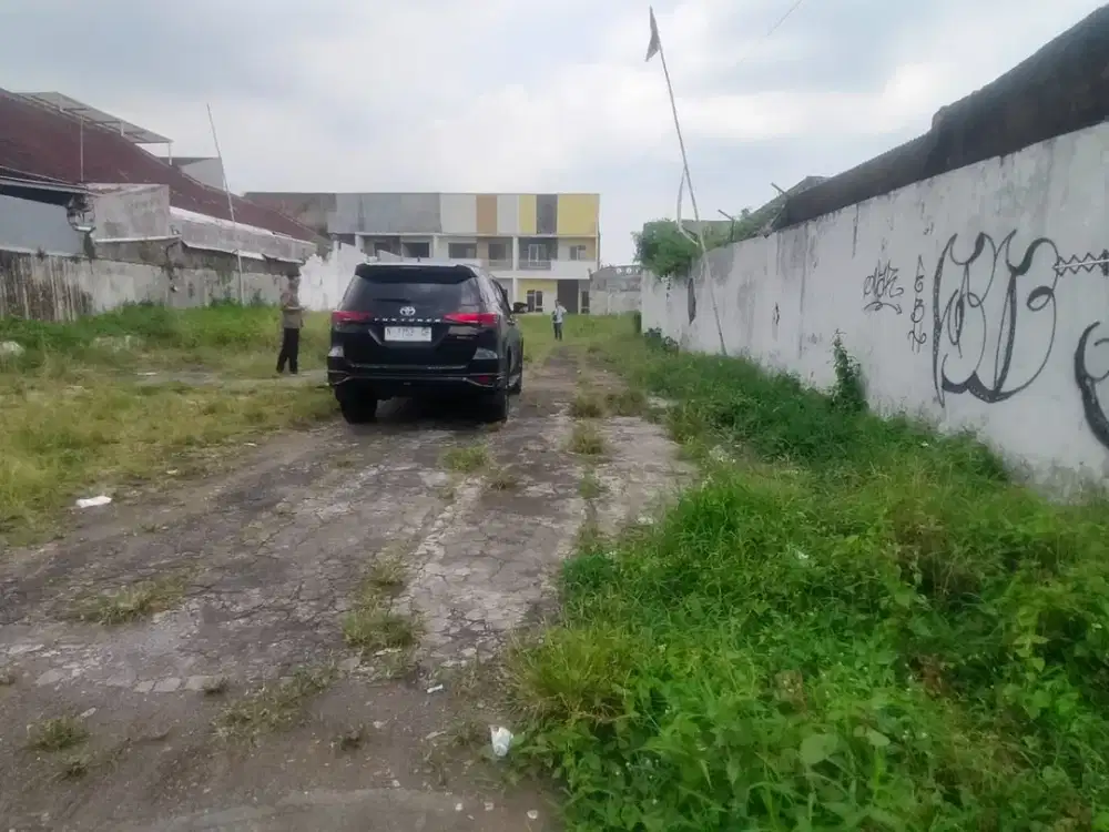 Tanah di jual pinggir jalan raya cocok di bangun usaha