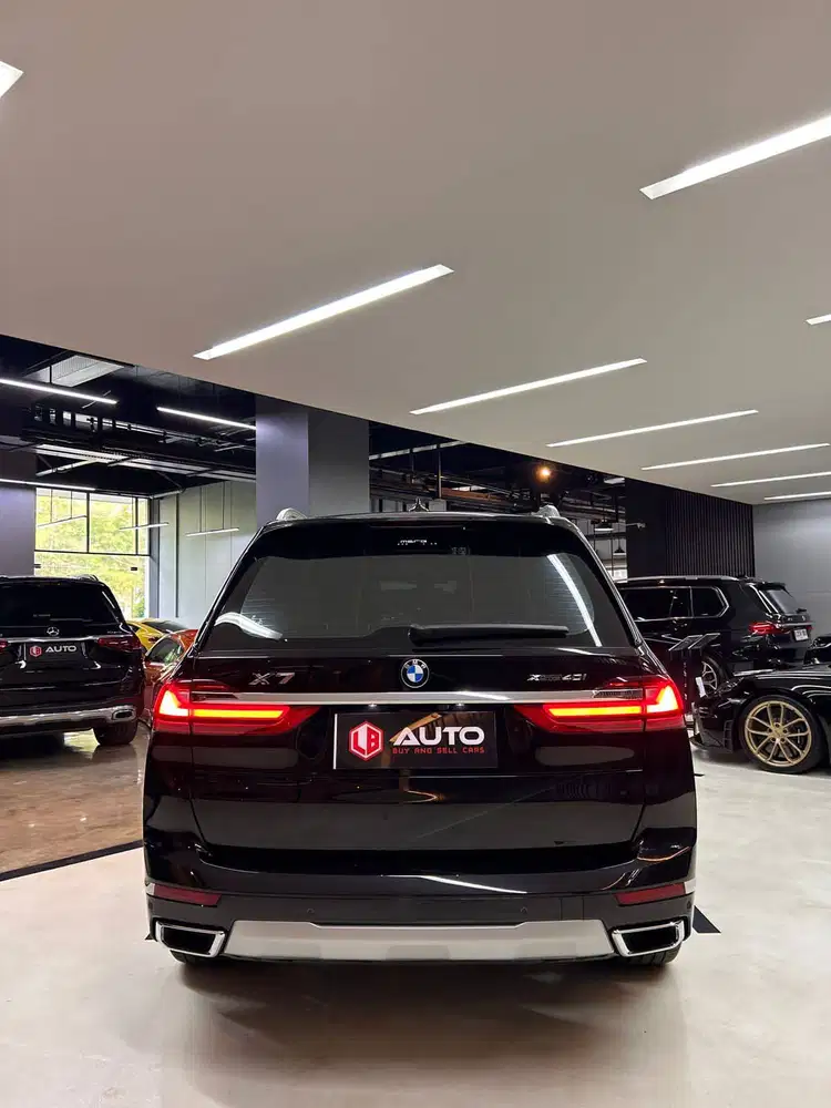 BMW X7 xDrive40i Opulence AT 2021 Hitam B8787BBB Km22rb Nik 2020