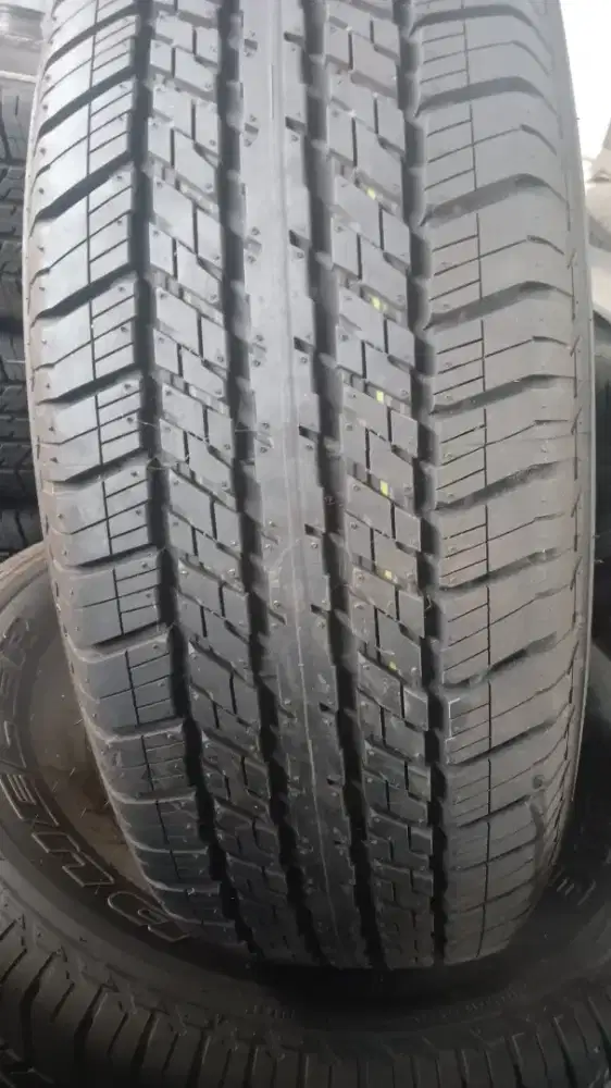 Bridgestone 265/70r16