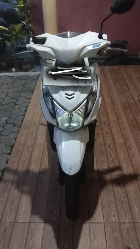 Motor bekas pemakain sendiri.