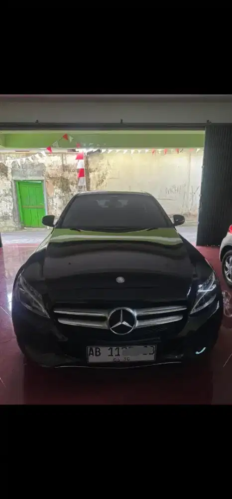 Mercedes Benz C200 2017