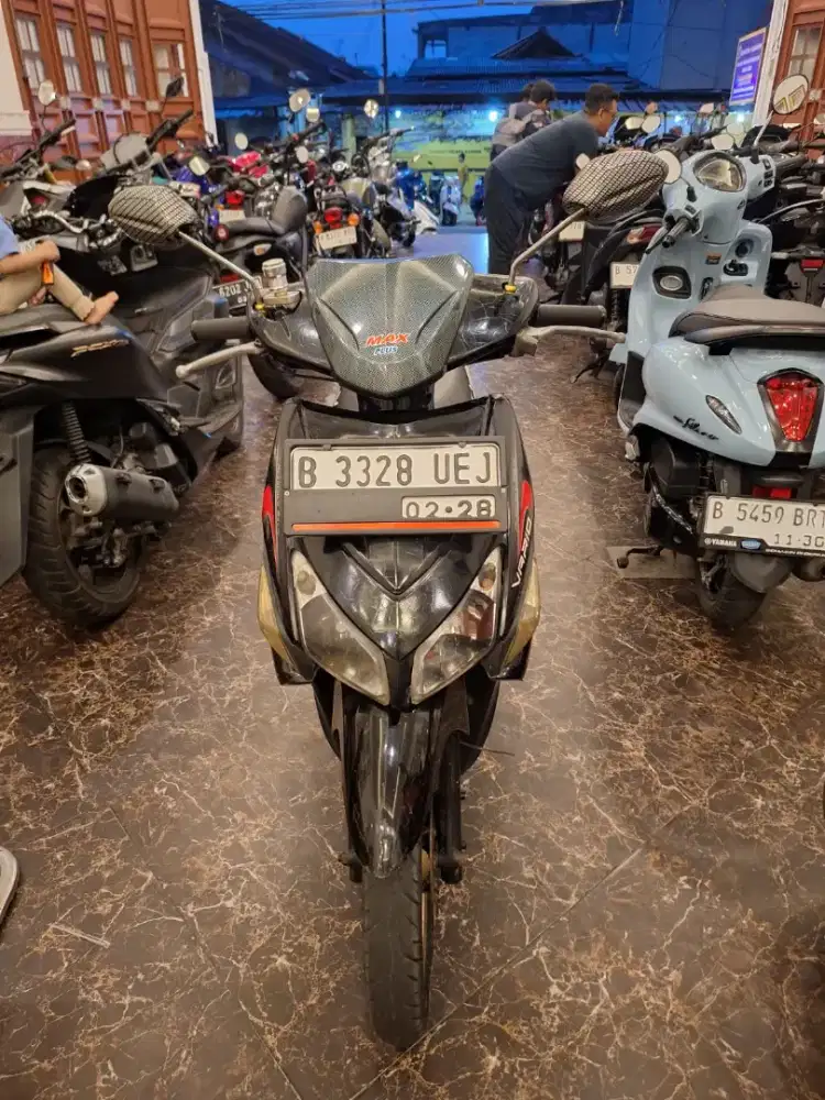 Hub ima For SALE VARIO 110 KARBU 2014 , SURAT LENGKAP . CASH ONLY
