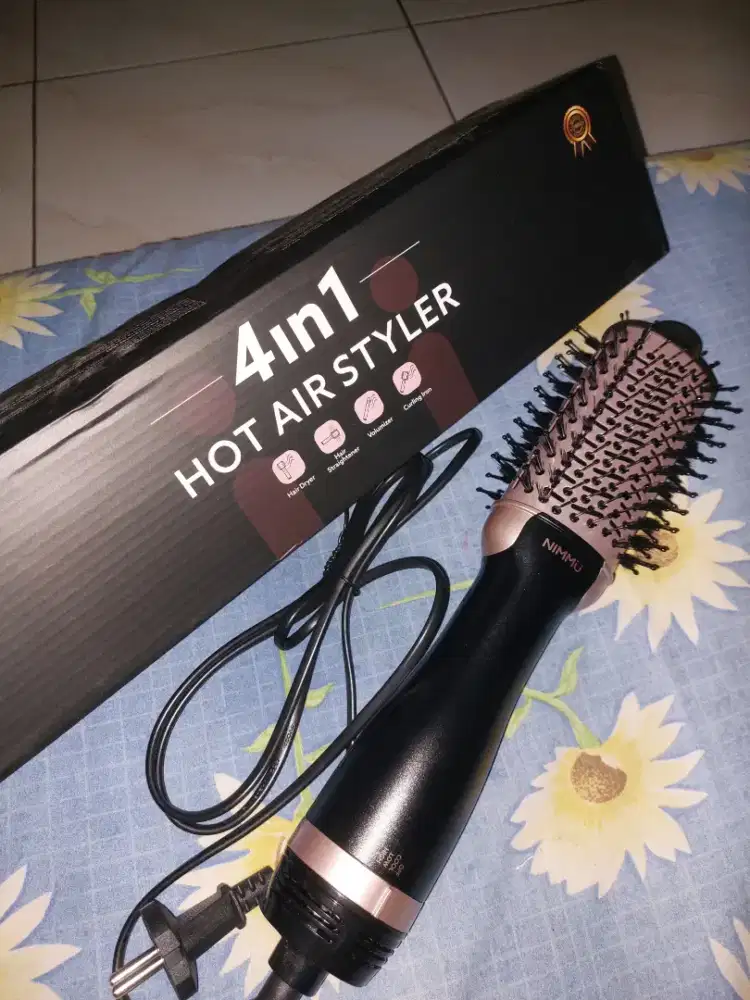 Nimmu Catokan Sisir Rambut Blow Dryer