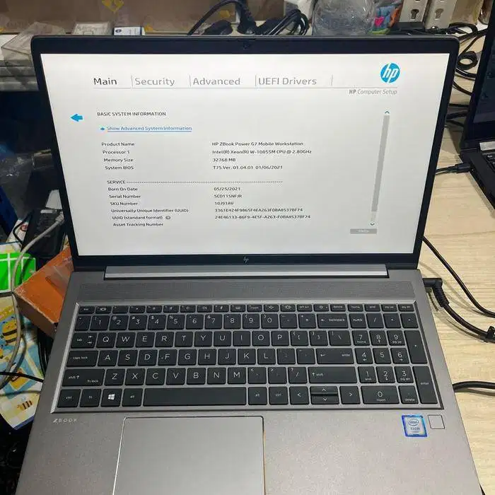 Laptop HP ZBook Power G7 Xeon W-10855M 32GB/256GB LAYAR 15INCH *RVR