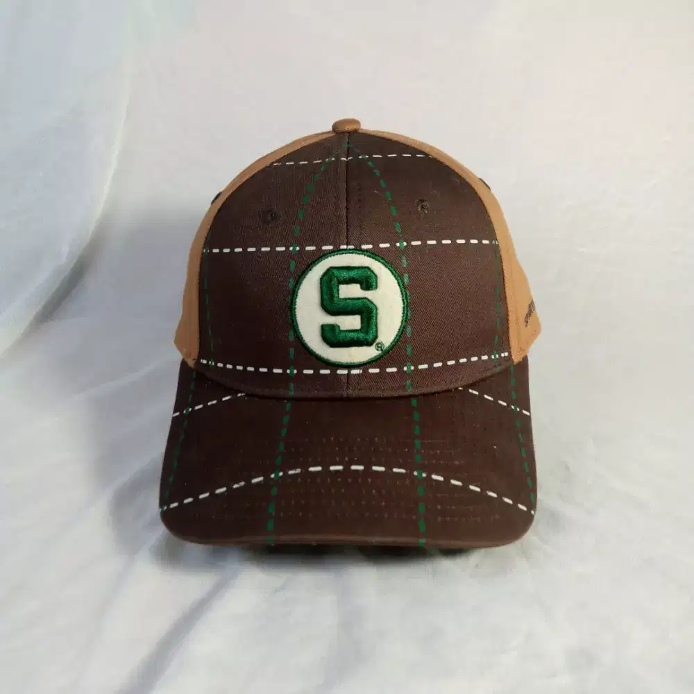 Topi Michigan State Spartan Football Team Signatures