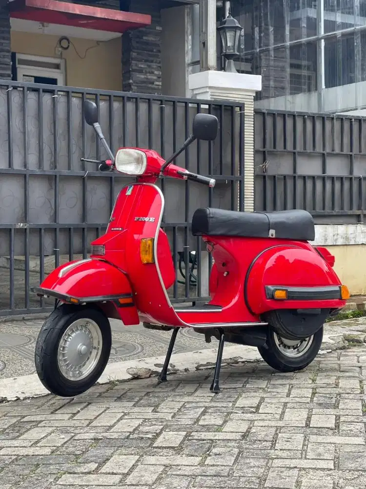 Vespa spartan 200CC 1985 restorasi mulus