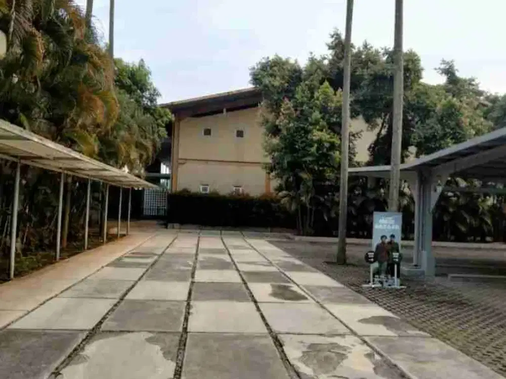 Dijual Cepat Gudang di Jalan Kopo Raya