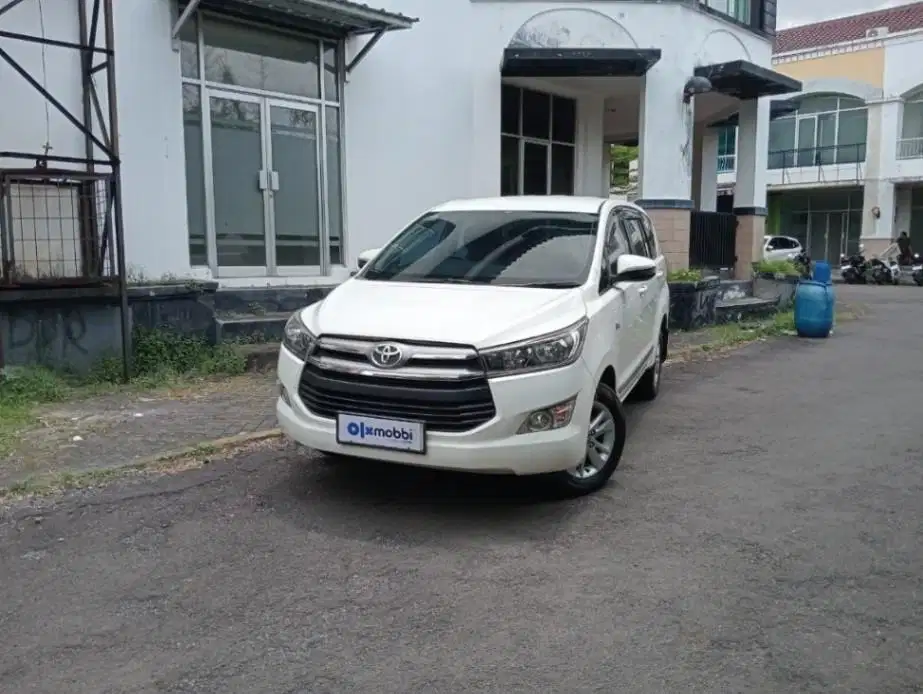 Pajak Panjang - TOYOTA Kijang Innova 2.0 G Bensin A/T 2017 PUTIH