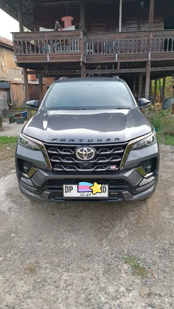 Toyota Fortuner GR sport 2.4 Diesel thn 2021 , mulus skli & ori smua