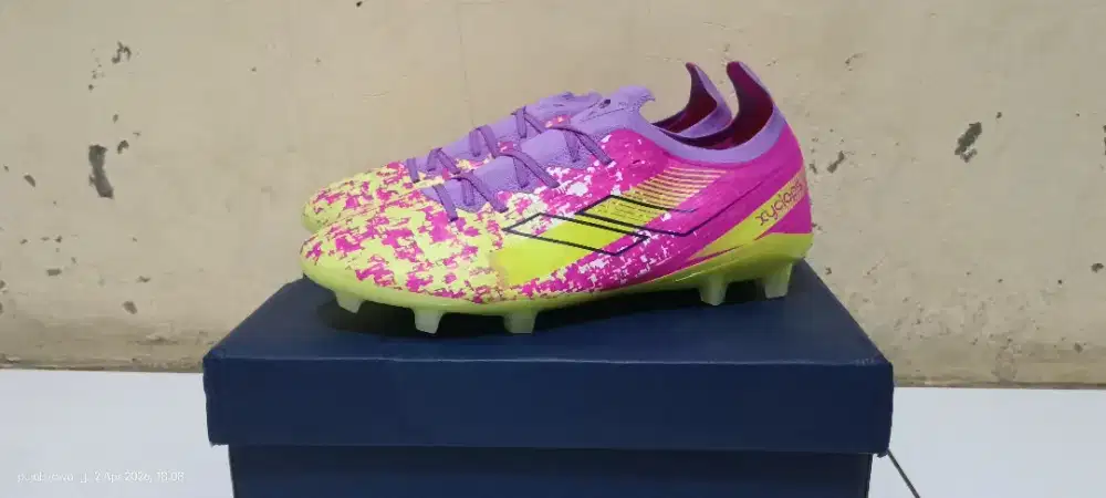 Size 44 sepatu bola Mills Xyclops Speedfreak