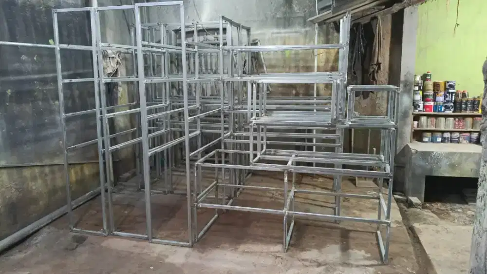 DIBUTUHKAN TUKANG LAS PROFESIONAL