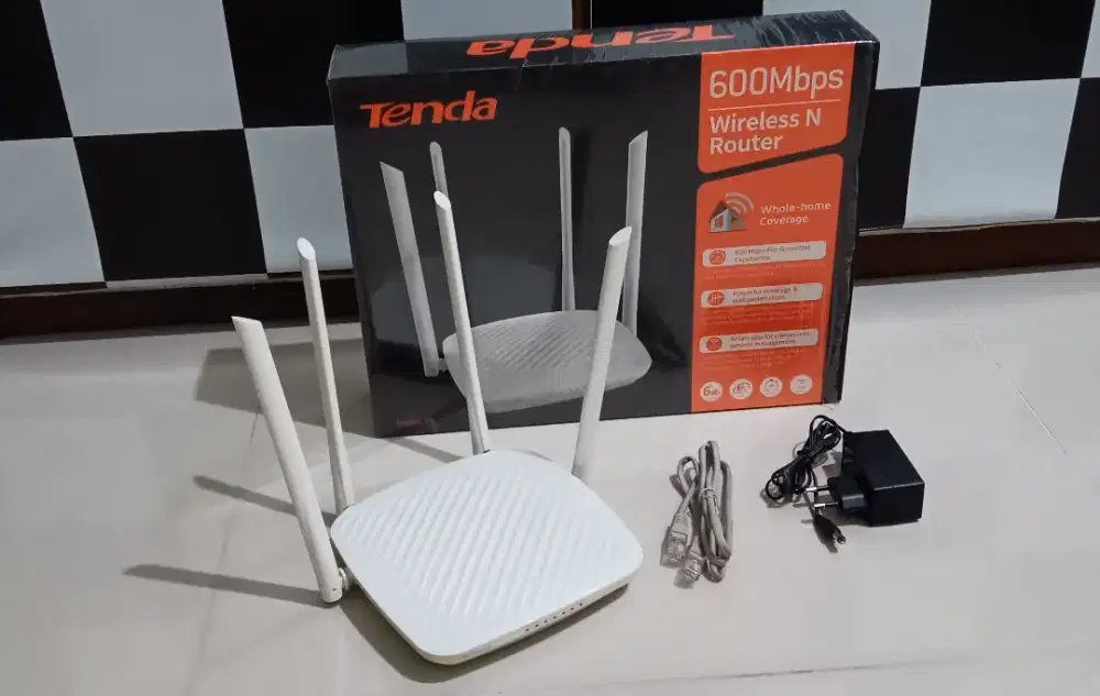 Router Tenda F9