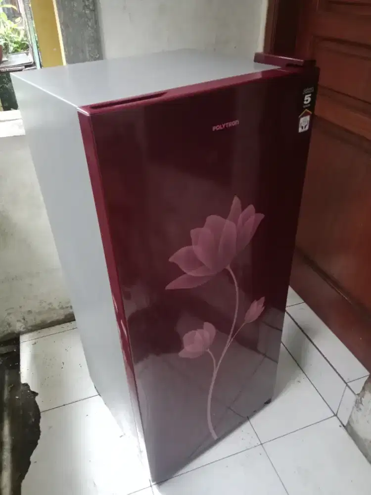 KULKAS POLYTRON 1 PINTU LIKE NEW