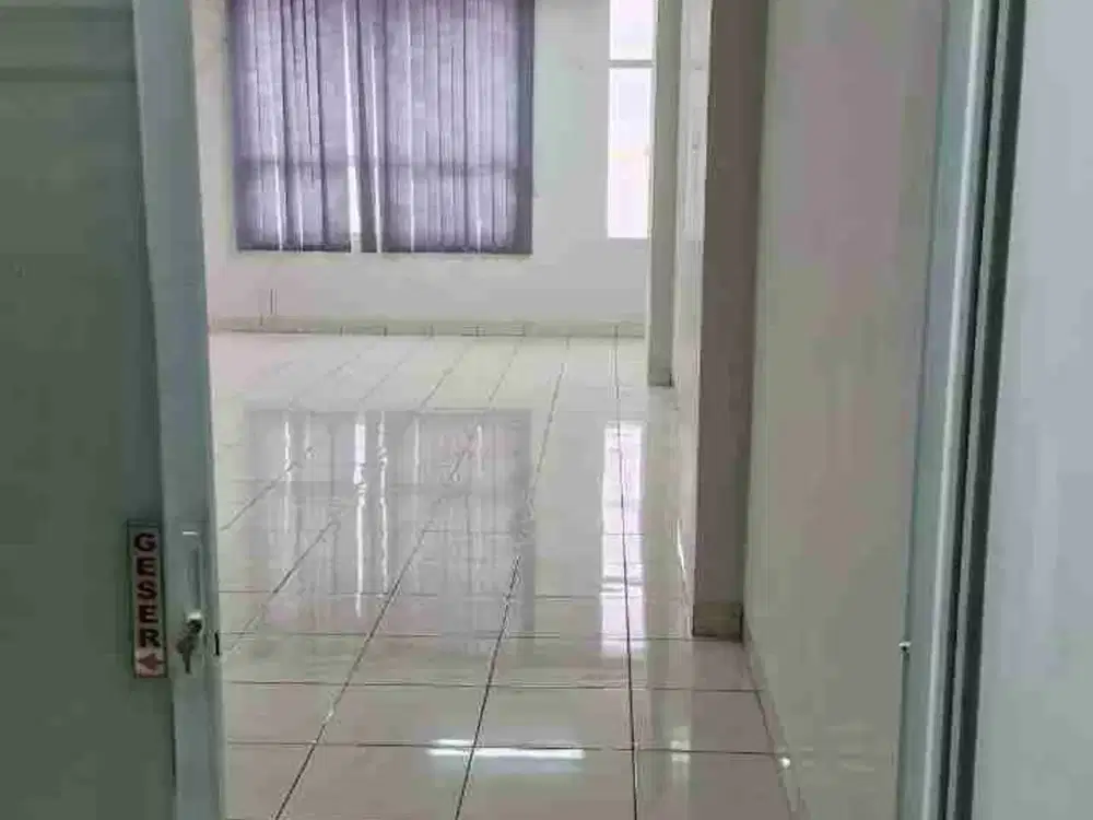 ruko komersial 3,5 lantai emerald sumarecon bekasi