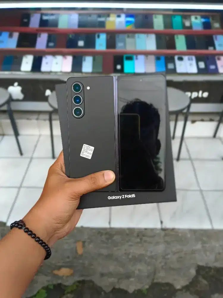 SAMSUNG Z FOLD 5 Ram 12/512gb Fullset