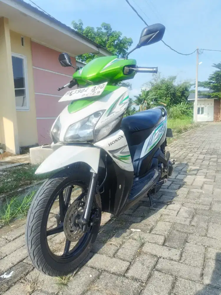 Honda Vario CW (Sampan Karbu) Pajak Plat hidup dan SS Lengkap