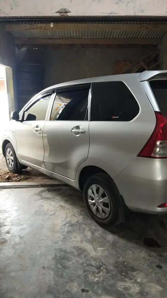 Toyota Avanza 2012 Bensin