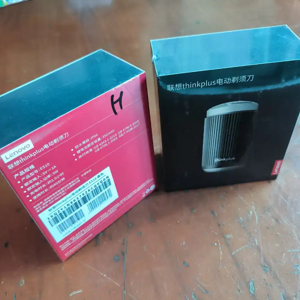 LENOVO Rechargeable Electric Shaver