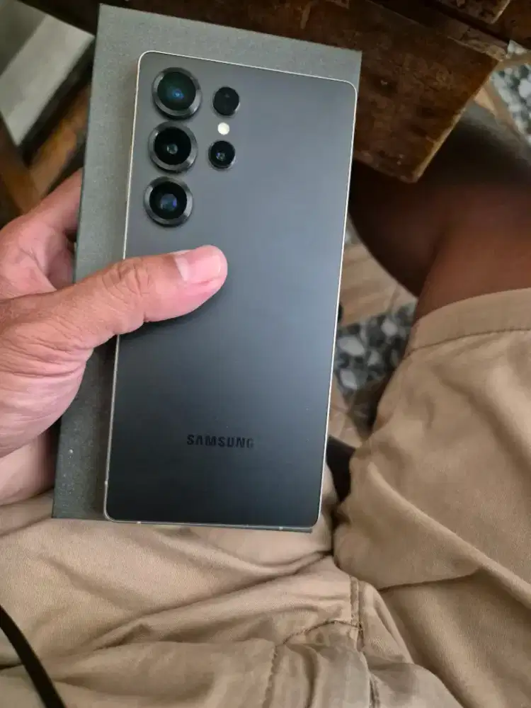 Samsung S25 Ultra sein 12/256 5G like new grnsi pjng lngkp ori bs TT