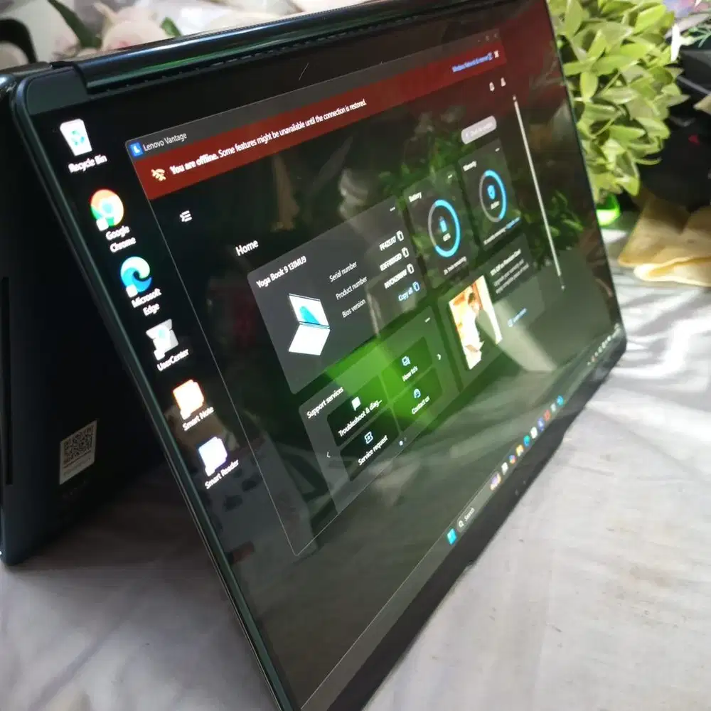 Lenovo yoga book 9i Full set Like new Ultra 7 155u Ram 32 SSD 1gb