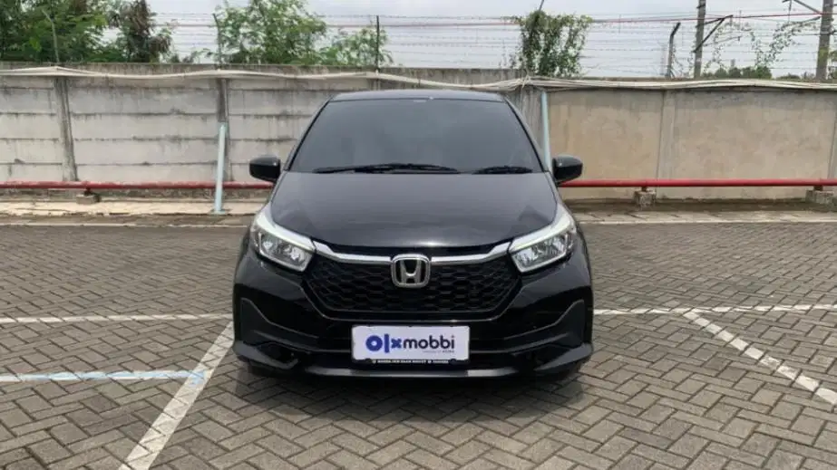 TDP 9,JT, Honda Brio Satya 1.2 E Bensin-AT Hitam 2025