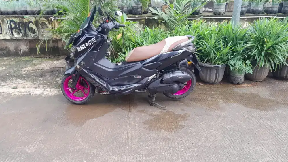 Nmax 2016 good conditions