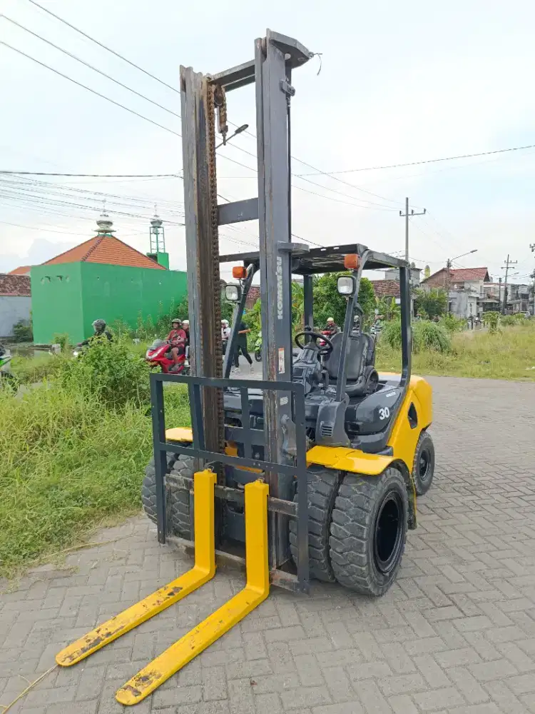 Forklift Komatsu 3ton boom 5mtr