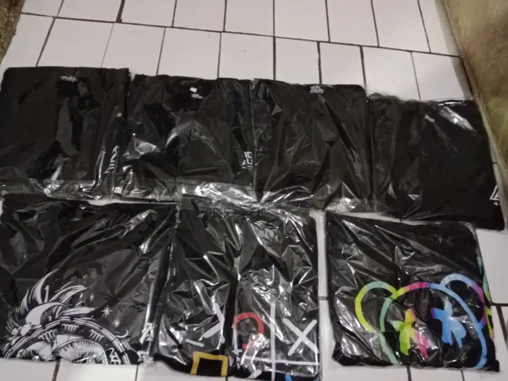 Jual Kaos Random