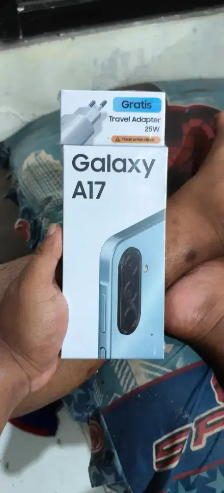 Samsung A17 8/256 4G