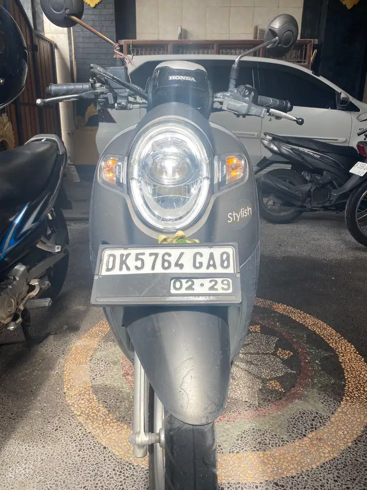 Honda scoopy 2019