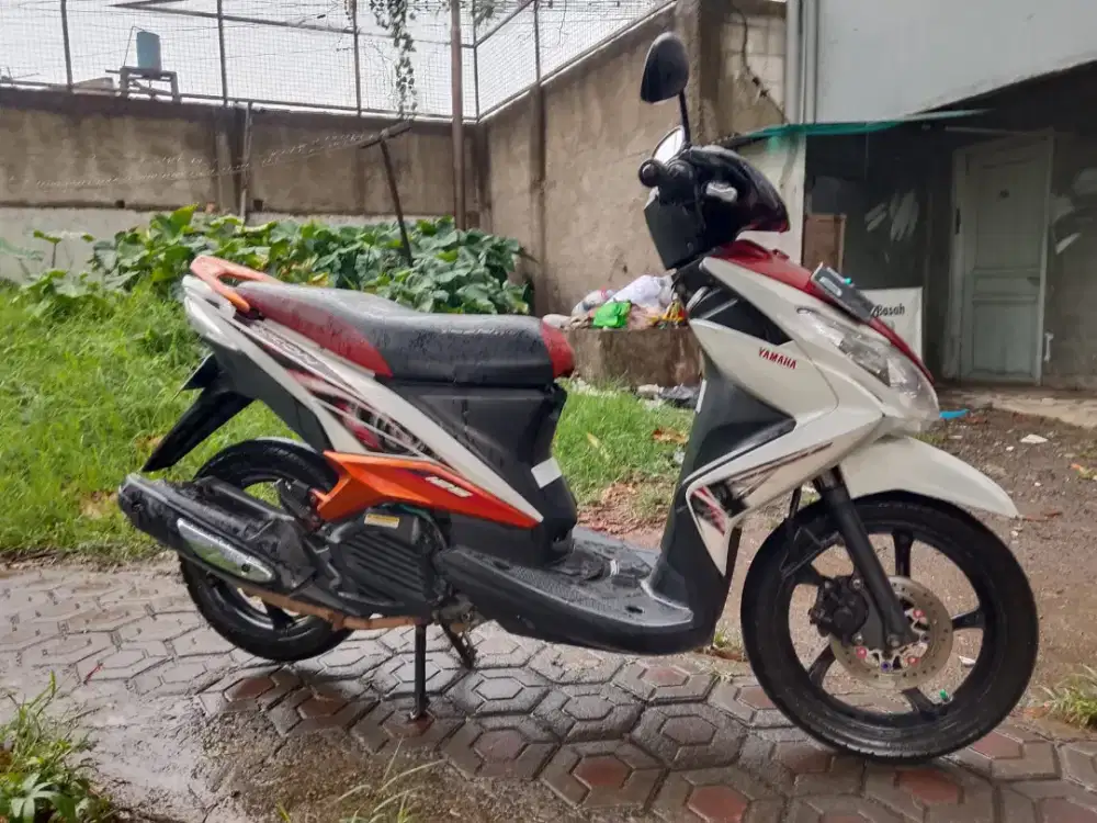 Yamaha Xeon karbu 2012