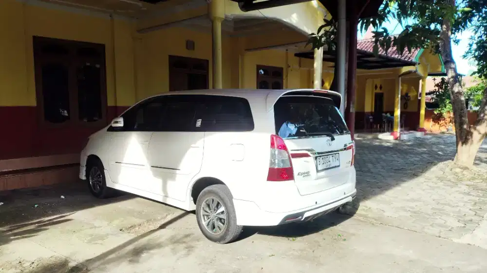 Toyota Kijang Innova G Luxury 2014 Bensin MT