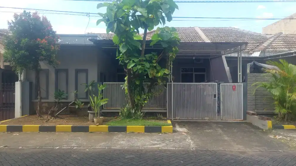 BU - Dijual Rumah Nyaman dan Asri