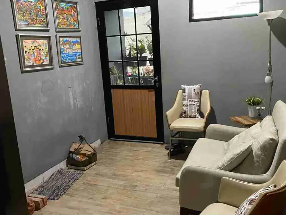 Dijual Cepat  Rumah
Alamat lengkap : Perum. Harapan Jaya II
 RT.008/RW.019
Bekasi Utara
Luas bangunan : 210 m2
Luas tanah : 105m2
Lebar x panjang : 7x15
Hadap : ?
Jumlah kamar tidur : 3
kamar mandi : 2
Jumlah lantai: 2
Lantai 1 plong bs bt usaha
Lantai 2