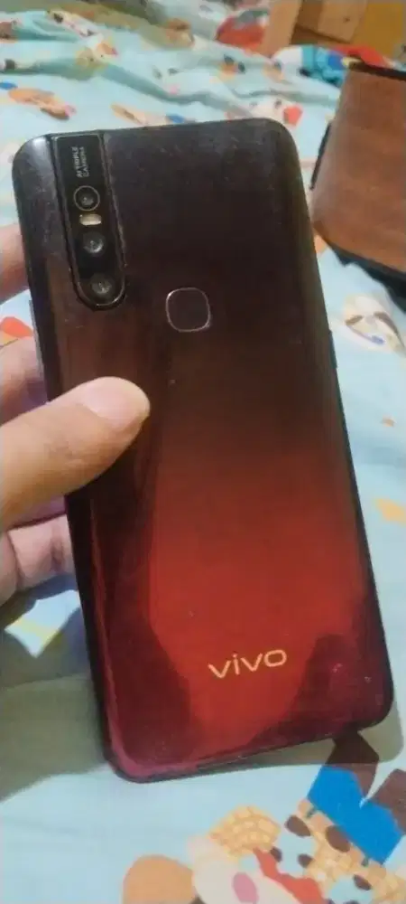vivo v15..Ram 6/64..Minus sidik jari aja of..HP BATANGAN AJ