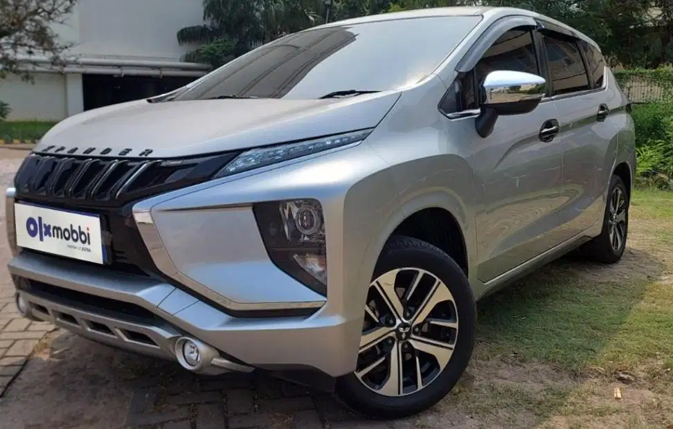 TDP 9,JT, Mitsubishi Xpander 1.5 Ultimate Bensin-AT Silver 2017