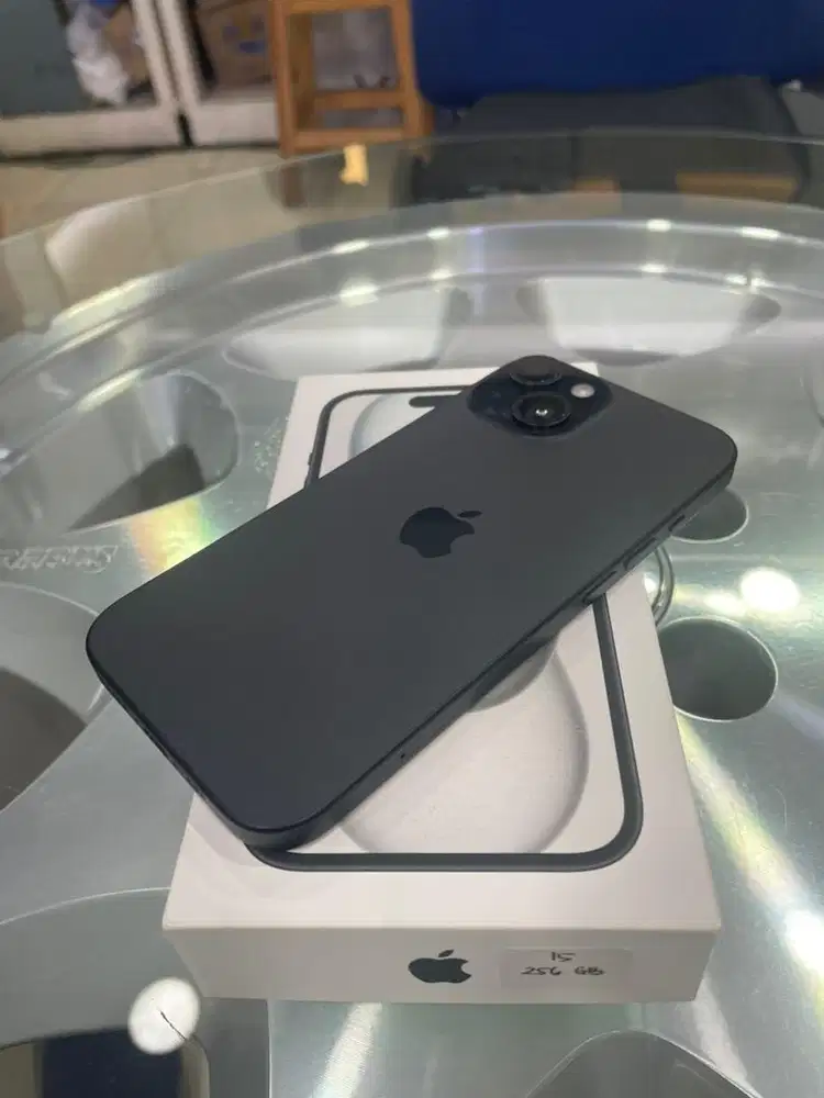Iphone 15 256Gb black ex ibox