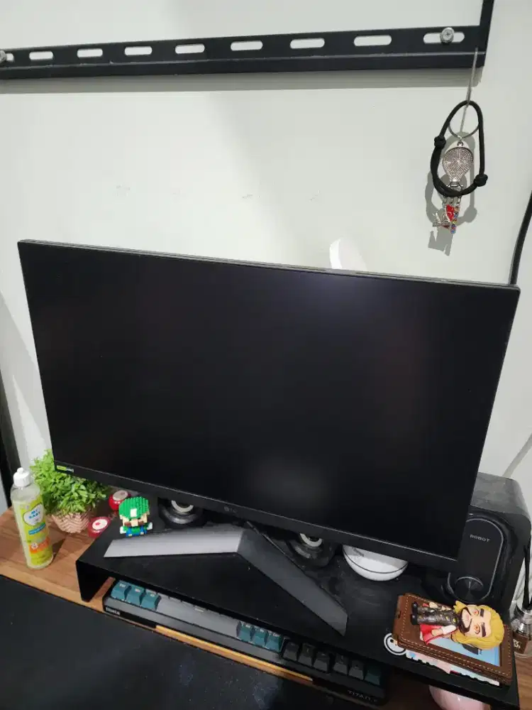 Monitor Gaming LG Ultragear 24GS60F-B 180Hz (G-Sync dan HDR10 ready)