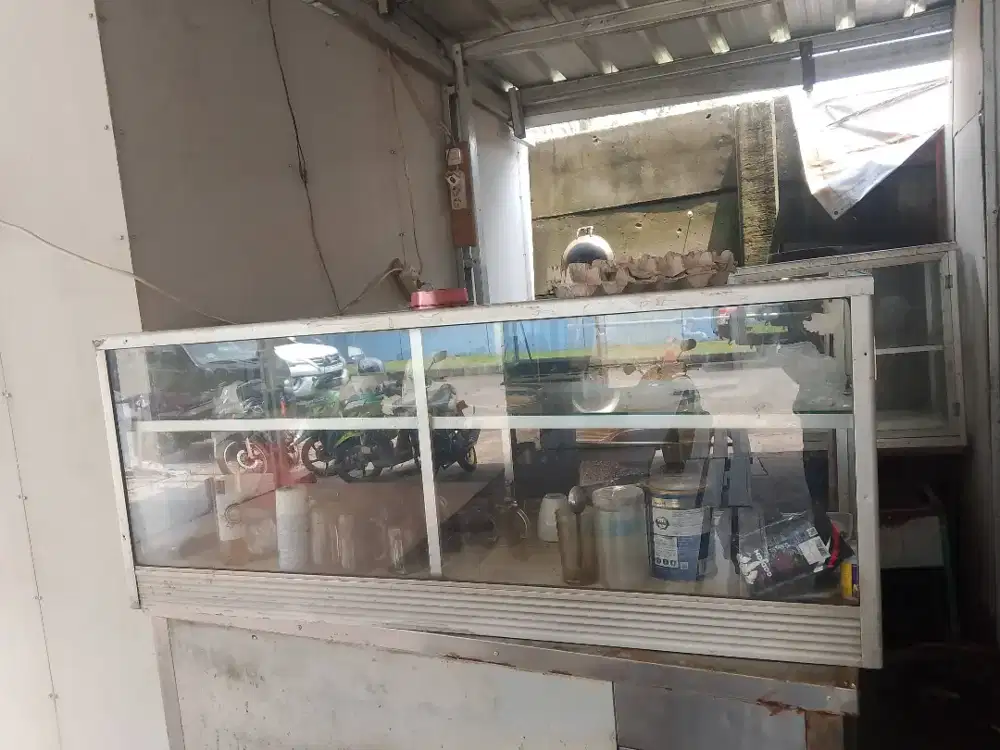 Jual etalase kaca