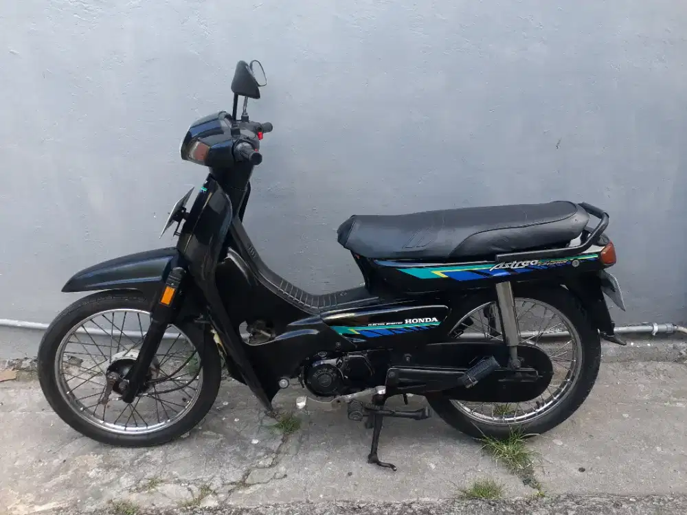 Astrea Grand bulus 93 masih orisinilan