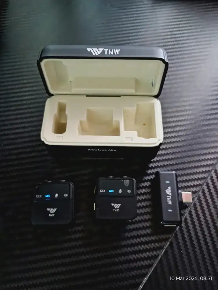 Wireless Microphone Clip On TNW A35 Dual Mic Noice Reduction