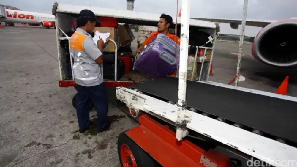 DIBUTUHKAN SECEPATNYA FORTER DAN AVSEC BANDARA