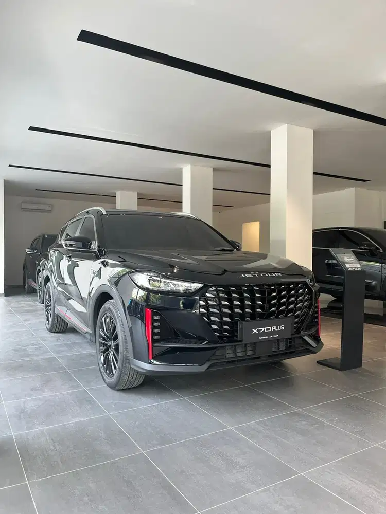 Jetour X70 Plus Inspira Bensin