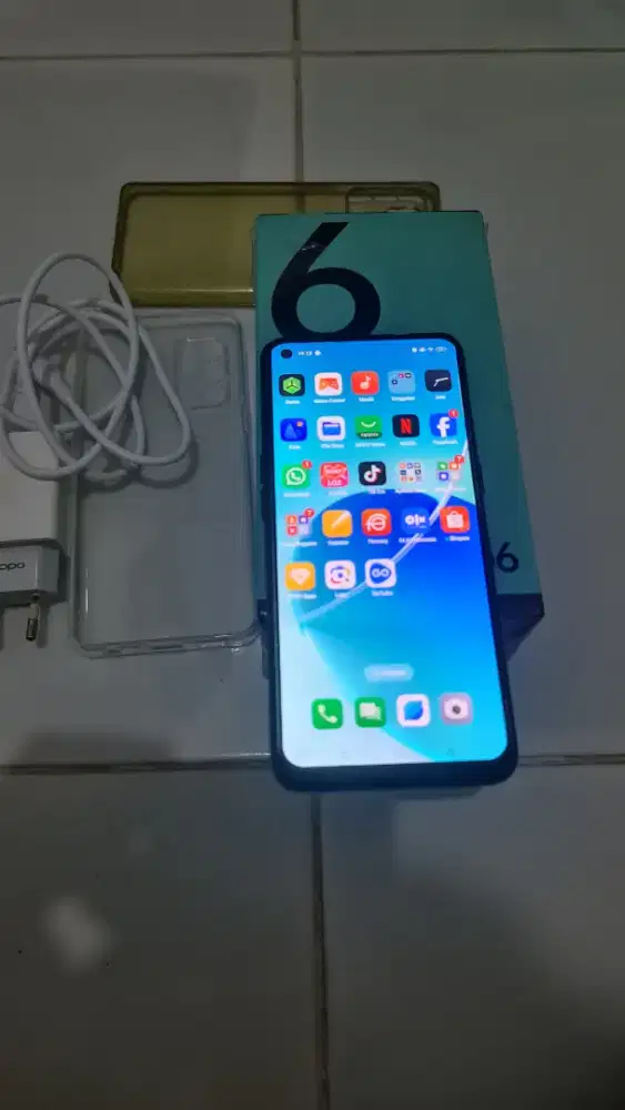 Oppo reno 6 8/128 GB