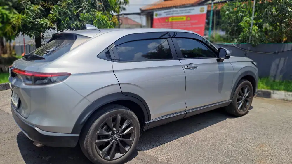 Honda HR-V 2023 Bensin