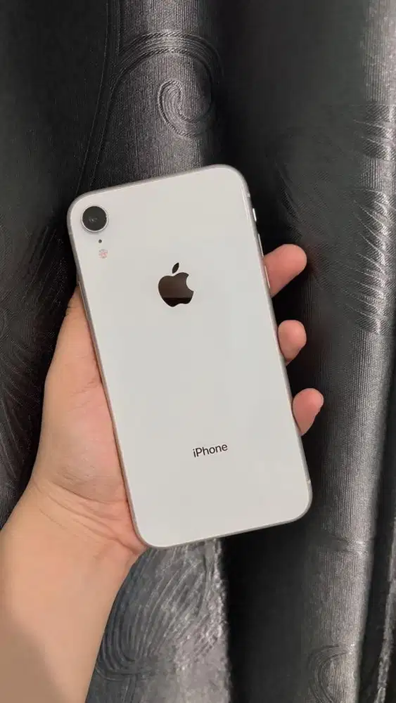 Dijual iPhone Xr 128GB White ex Inter