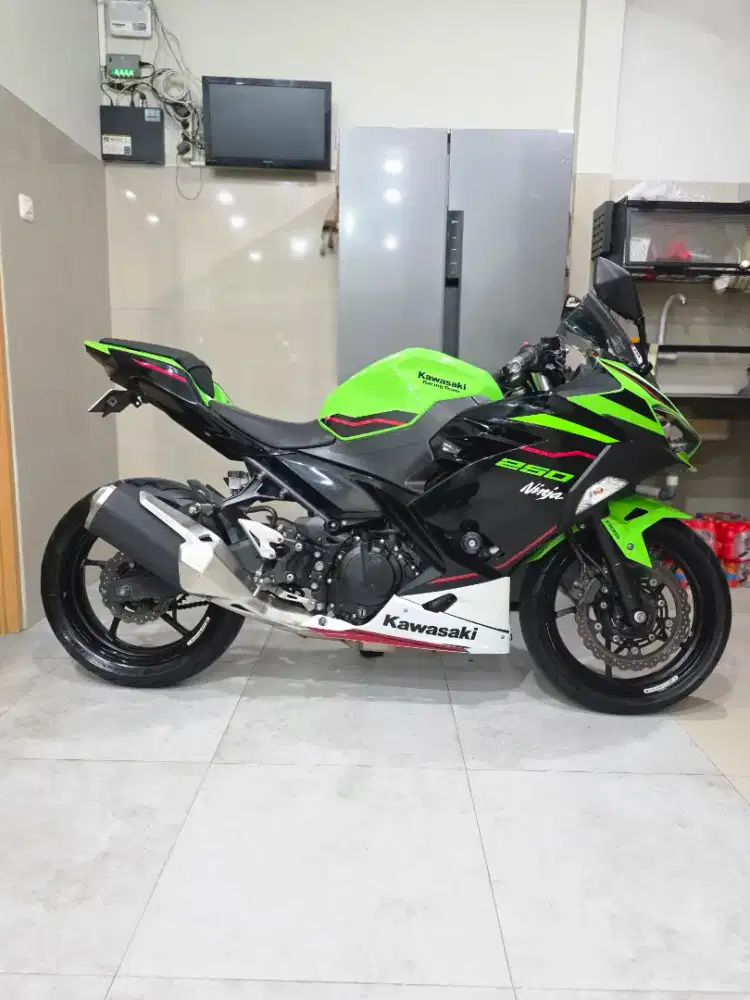 Kawasaki Ninja 250 Fi ABS SE KRT Keyles