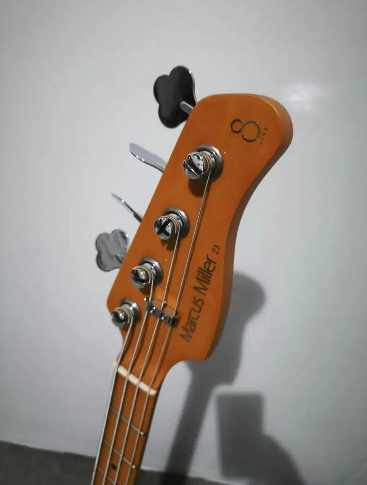 Gitar Bass Sire z3 marcus miller