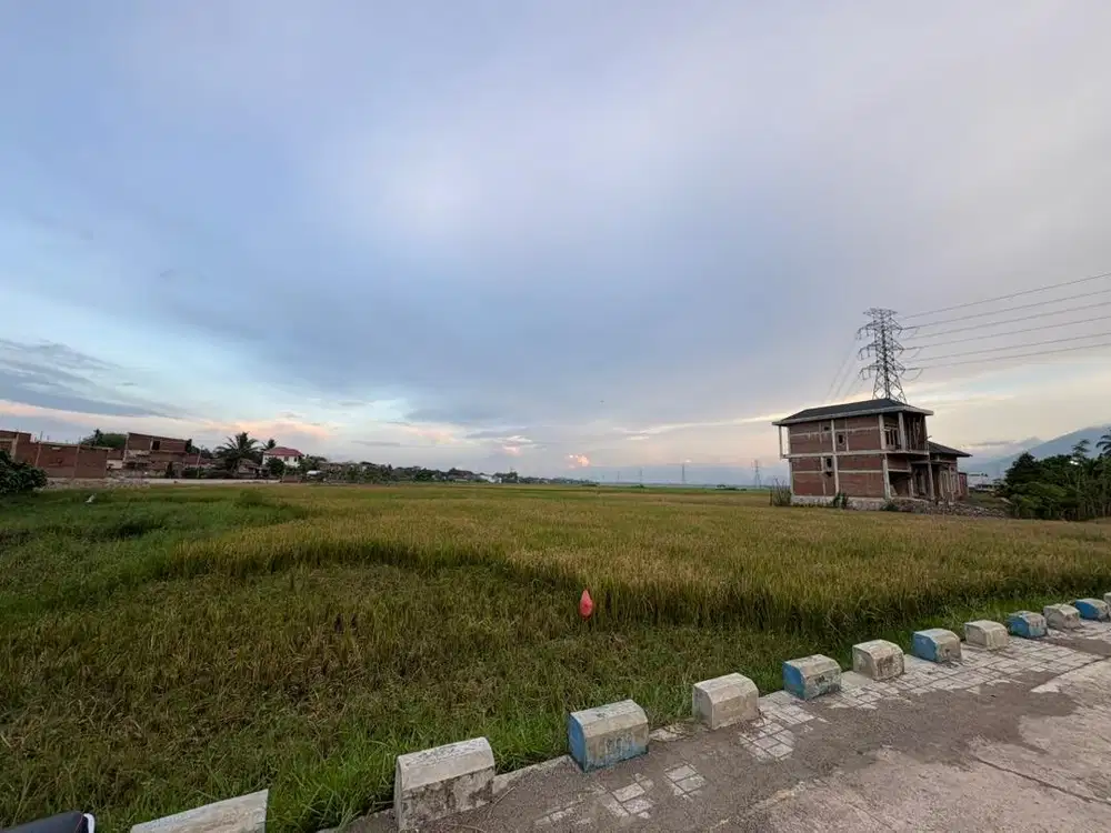 DIJUAL TANAH LOKASI STRATEGIS